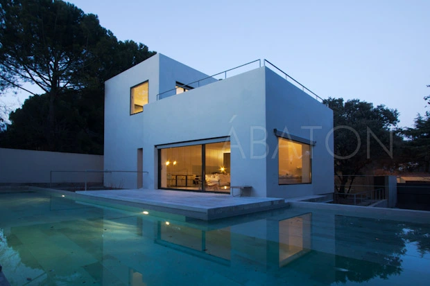 Oficina-Vivienda-Showroom por estudio ÁBATON