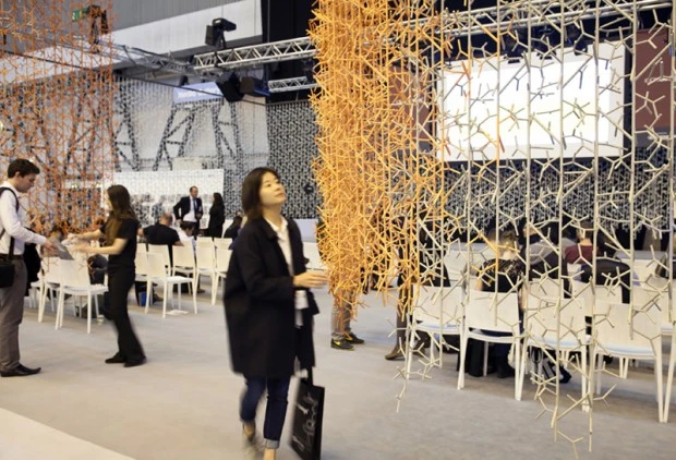 amass_trade_show_space_benjamin_hubert_22-620x422