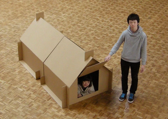 Refugios temporales de cartón