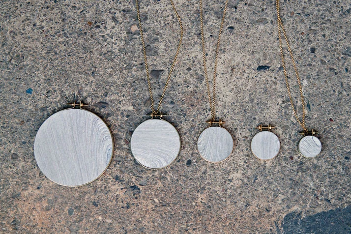 Newspaper-Wood-Mieke-Meijer-Vij5-yatzer-17