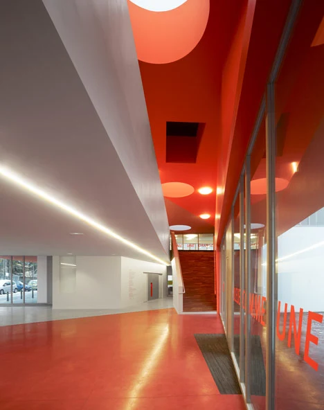 dezeen_La-Courneuve-by-Dominique-Coulon-Associés-22