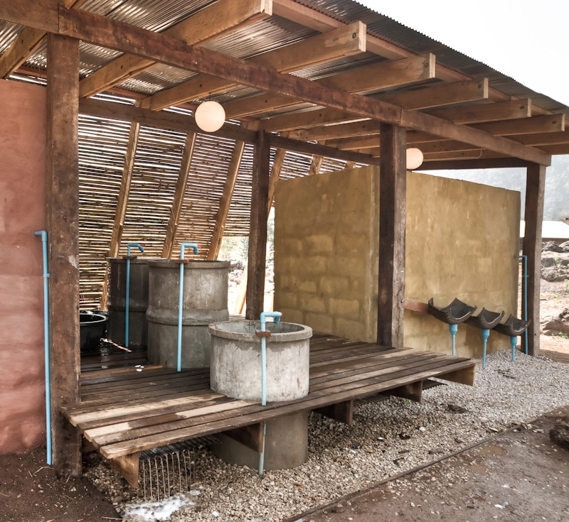 Badehus, Safe Haven Orphanage, Ban Tha Song Yang, Thailand