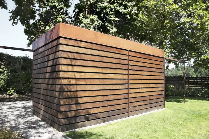 shedbuilt garden shed closed l Gardenista