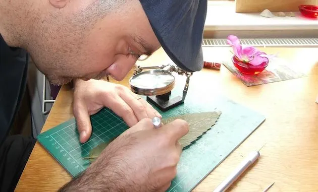 Hojas-talladas-omid-asadi-17