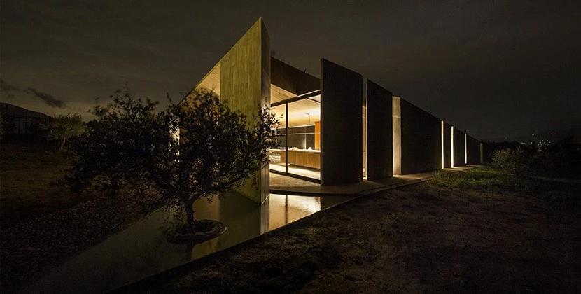 tense-architecture-residence-in-megara-despiertaymira11