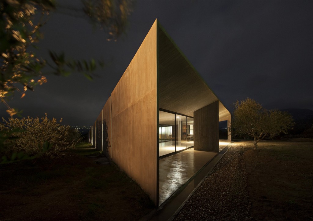 tense-architecture-residence-in-megara-despiertaymira9