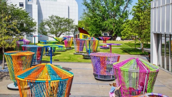 1. los trompos despiertaymira