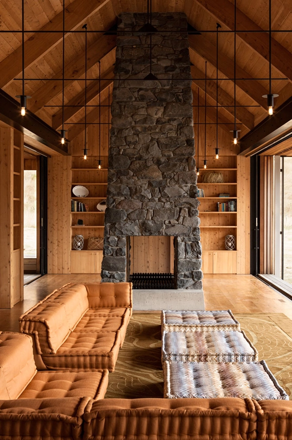 despiertaymira Patterson Asociados. Photo SIMON DEVITT (1