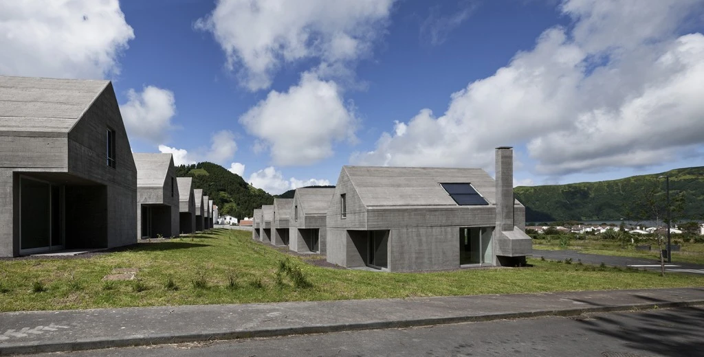 LFA_27 Dwelling in Sete Cidades Eduardo Souto de Moura + Adriano Pimenta (15)