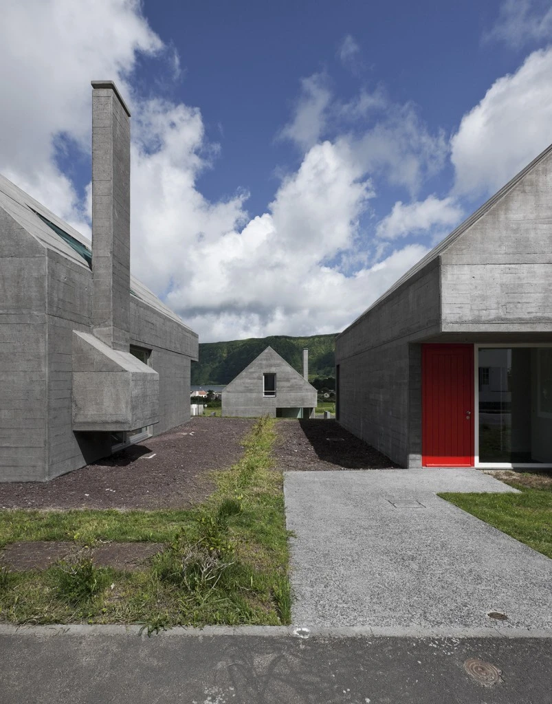 LFA_27 Dwelling in Sete Cidades Eduardo Souto de Moura + Adriano Pimenta (17)