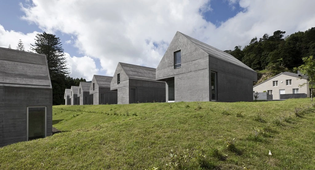 LFA_27 Dwelling in Sete Cidades Eduardo Souto de Moura + Adriano Pimenta (9)