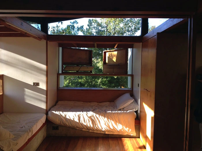 Arthur & Yvonne Boyd Center 5a