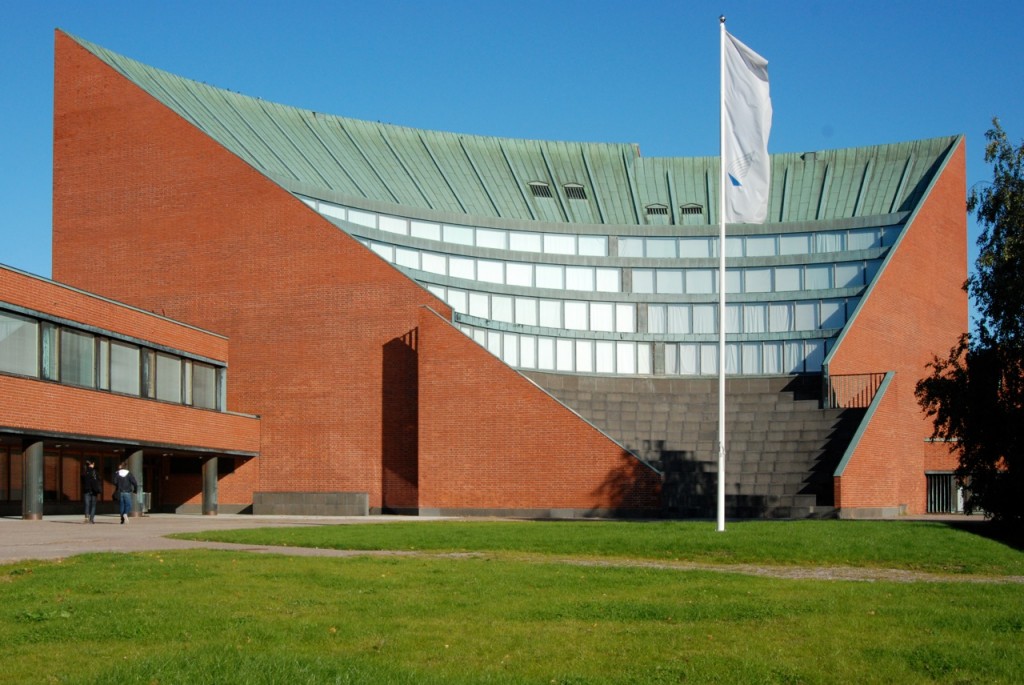 AlvarAalto_auditorioHelsinky_dym11