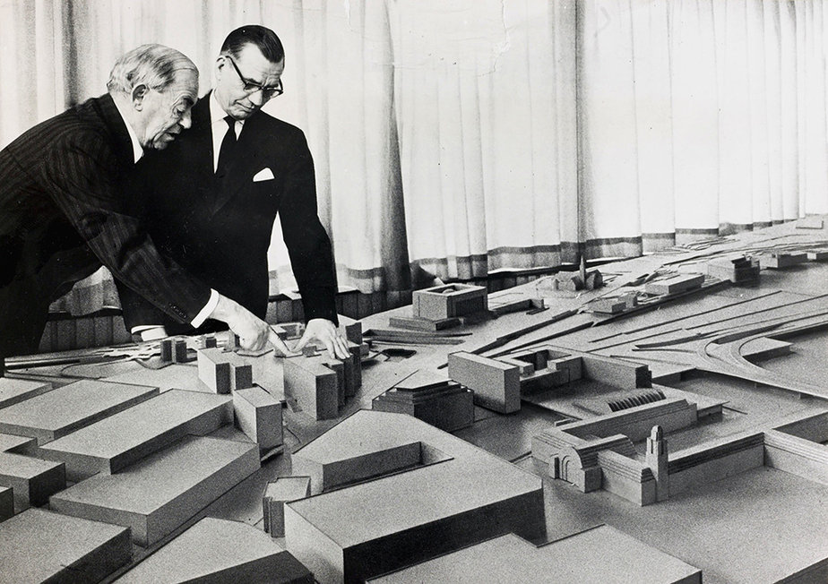 AlvarAalto_caixaforum_dym02