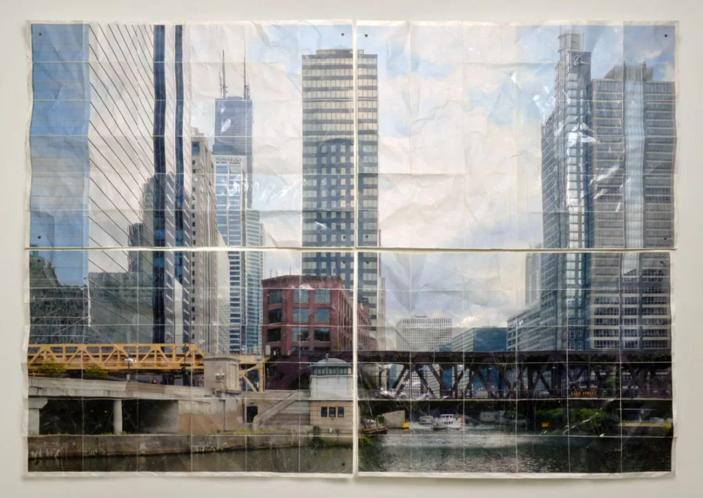 Fotografía escultórica que deconstruye memorias urbanas