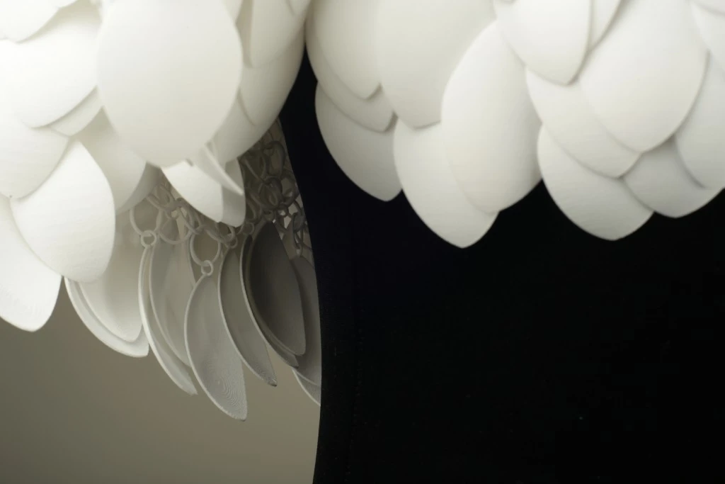 Plumages_love&robots_dym05