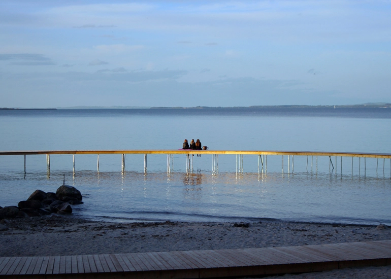 PuenteInfinito_Gjode&Povlsgaard_dym09