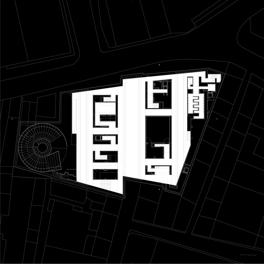 Centro SINES despiertaymira Aires Mateus.-level-01-plan