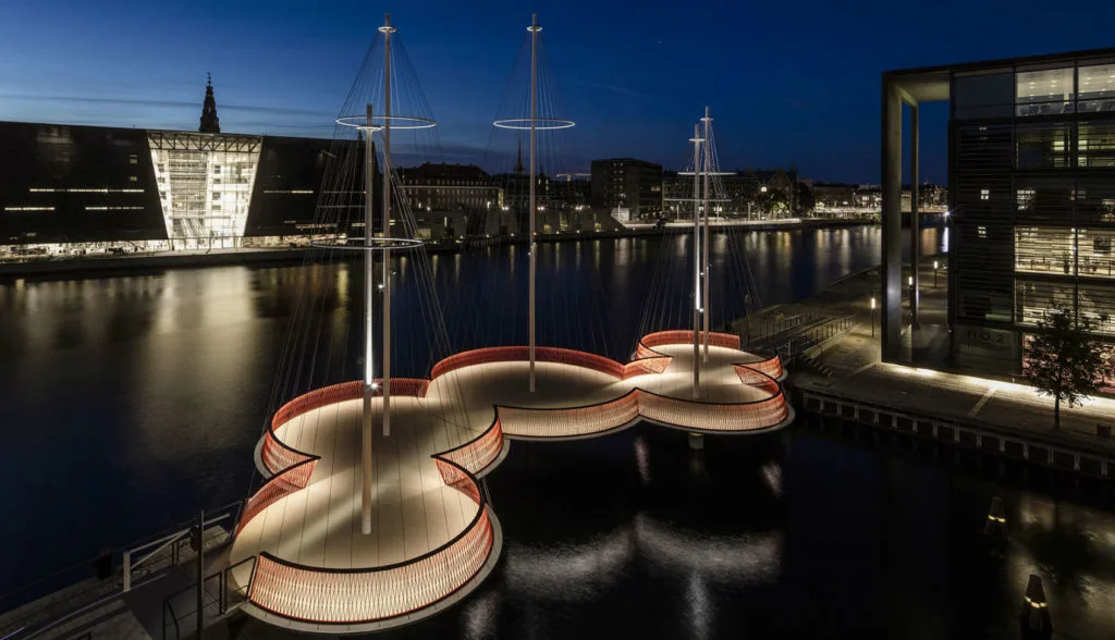 Cirkelbroen, un velero anclado para siempre en Copenhague