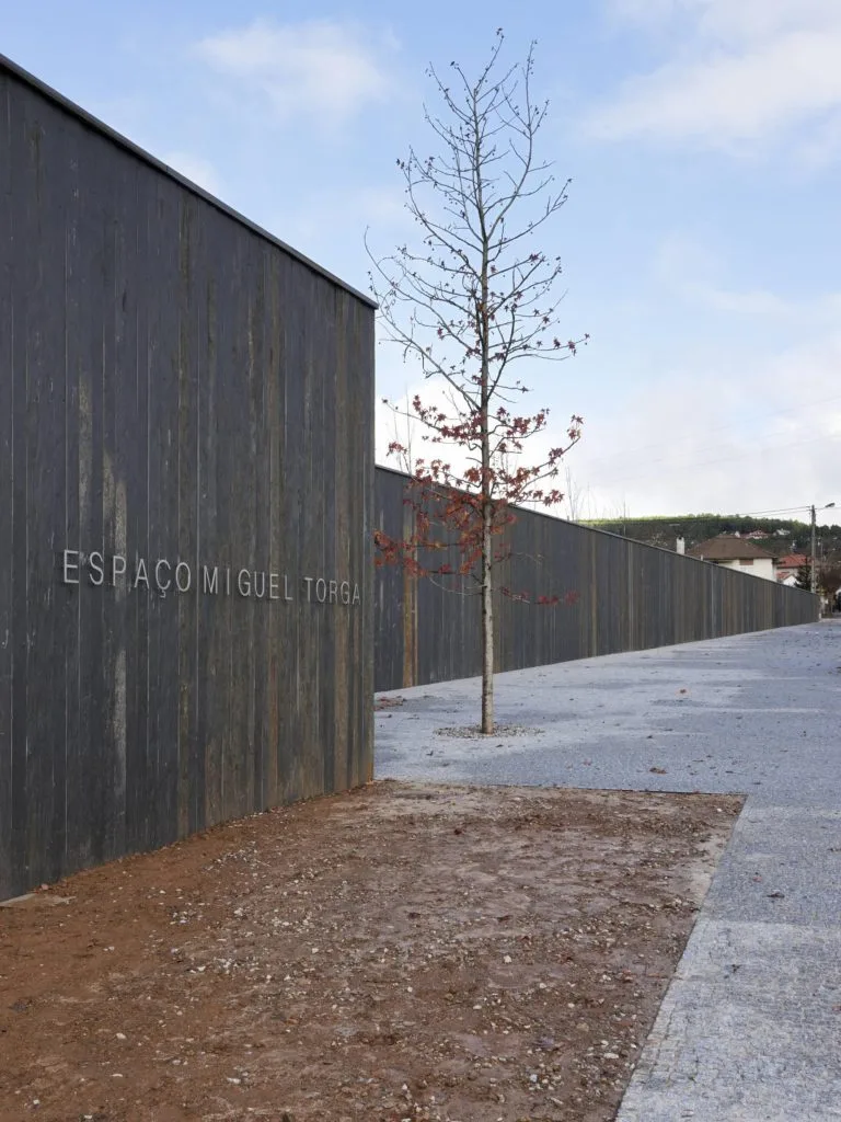 Souto de Moura honra a su paisano Miguel Torga