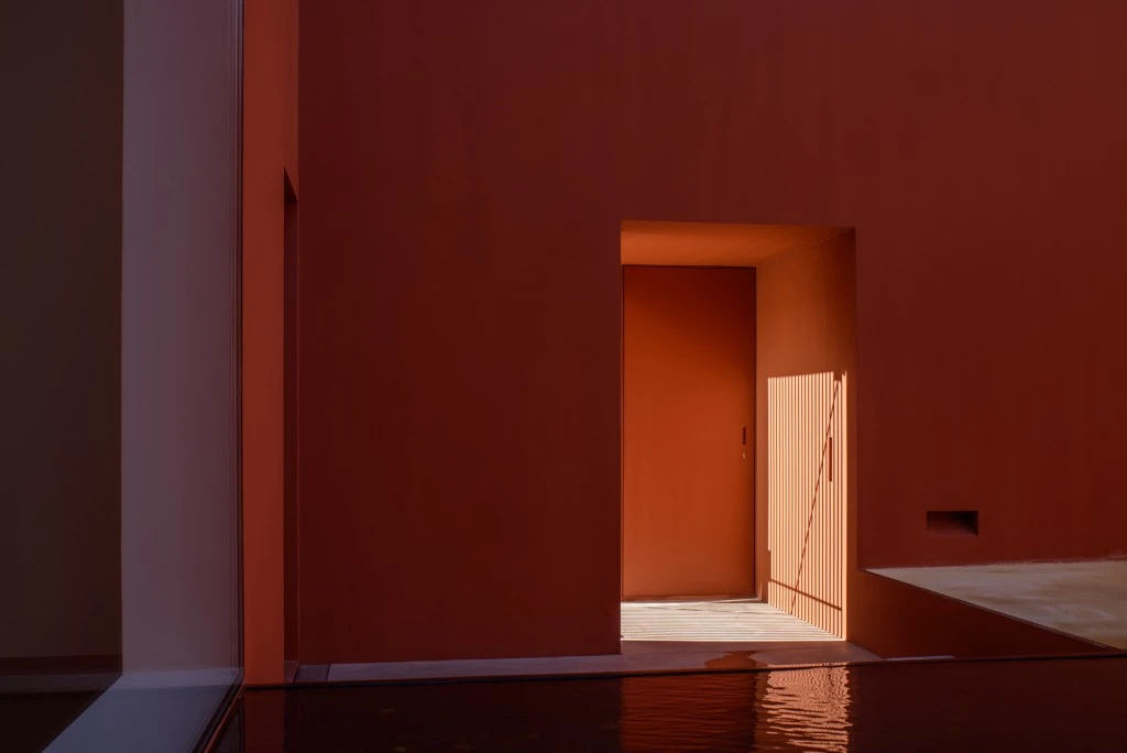 DESPIERTAYMIRA Casa en Oeiras. Pedro Domingos Arq Photo © João Carmo Simões (10)