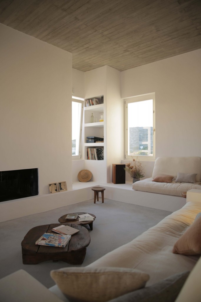 DESPIERTAYMIRA casa Kamari React architects (11)