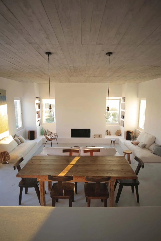 DESPIERTAYMIRA casa Kamari React architects (12)