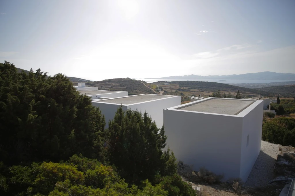 DESPIERTAYMIRA casa Kamari React architects (21)