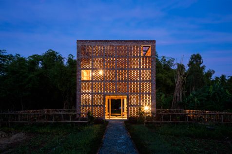 Terra Cotta Studio, un sugerente mosaico vietnamita de ladrillos