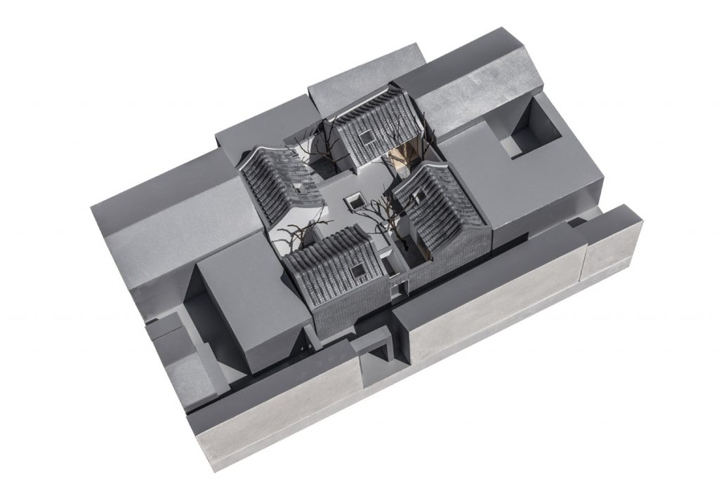 tao-trace-architecture-office-split-courtyard-house-hutong-china-despiertaymira-maqueta-2