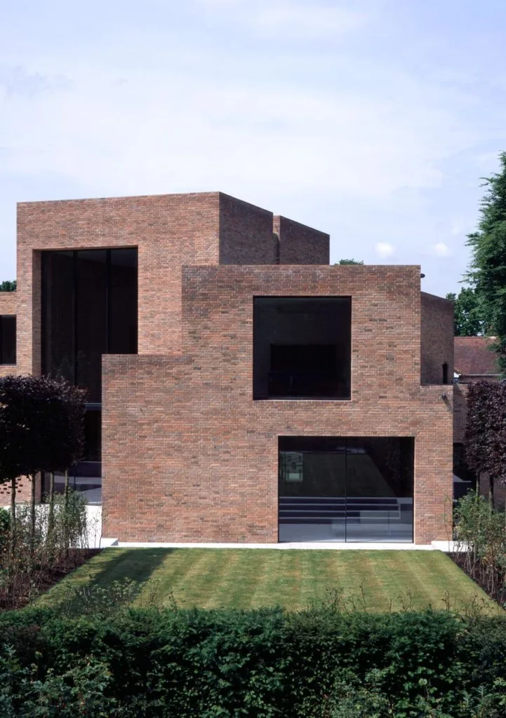 La campiña inglesa visita Londres en la Highgate House