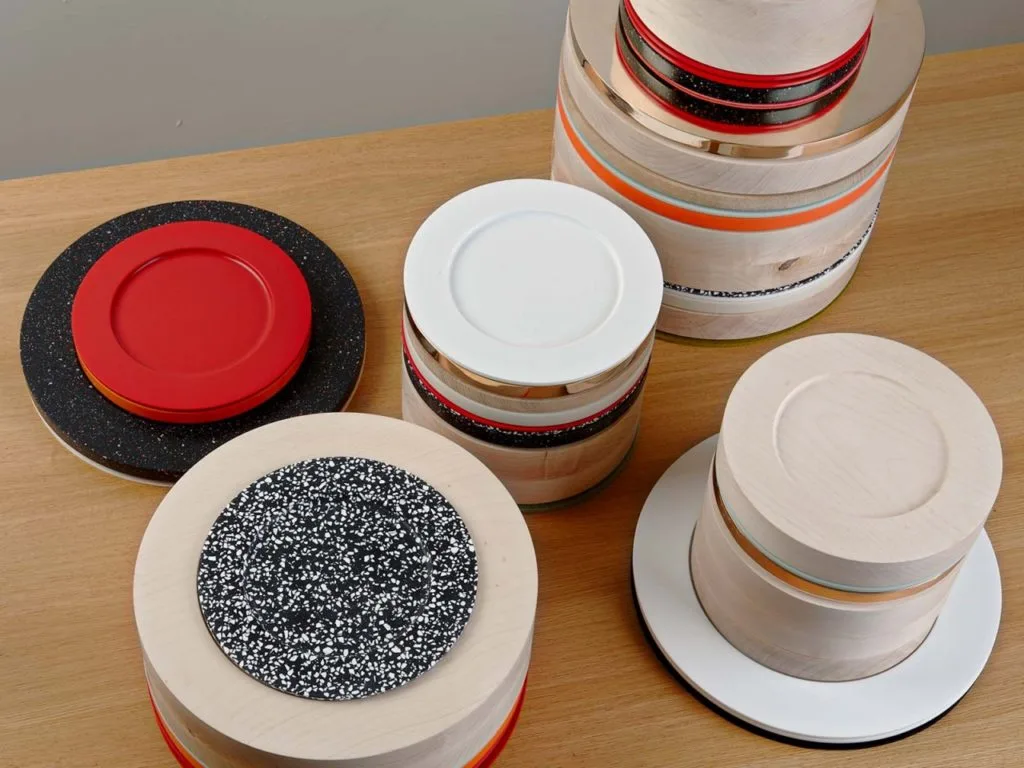 detalle del color inherente de cada material 