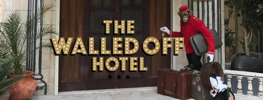 Banksy agita la realidad palestina en su Walled Off Hotel de Belén