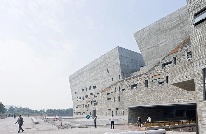Wang Shu saca la historia al exterior en el Museo de Ningbo