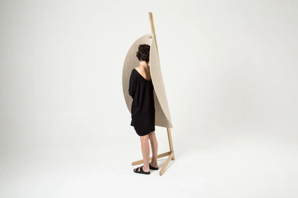  Nascondino deja piernas y brazos expuestos