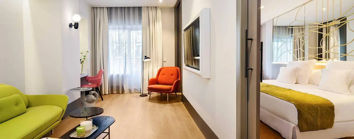 Detalle de la decoración del hotel torre barcelo en madrid