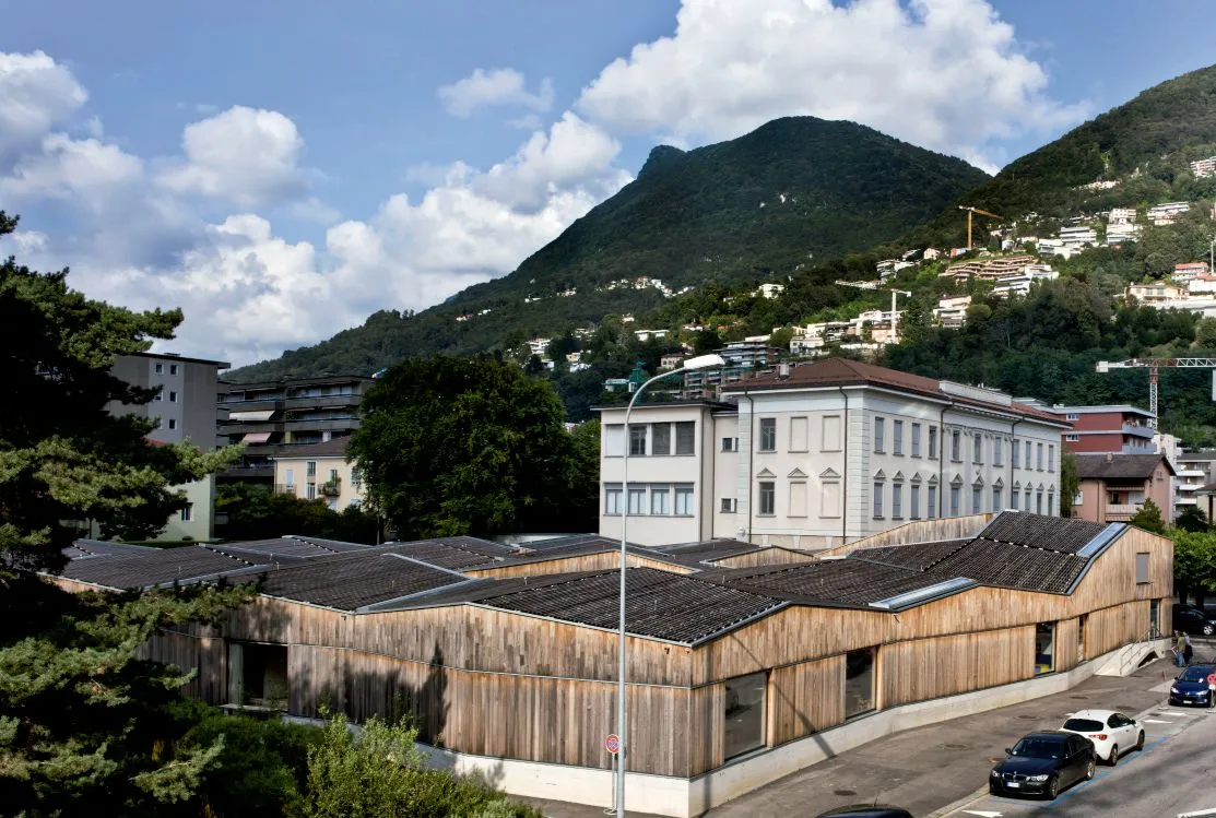 Un puzle gigante de madera para los niños de Lugano