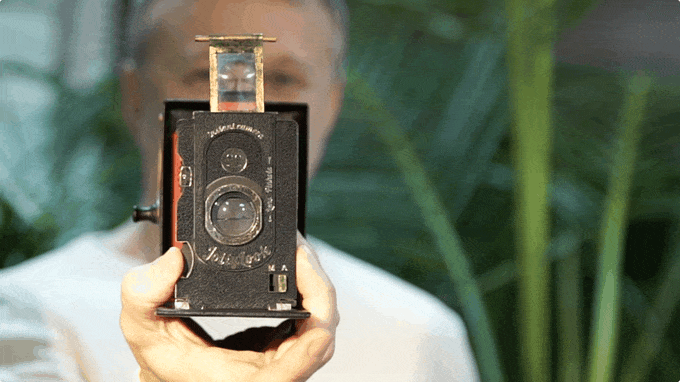 camara jollyllok de papel reciclado y carton