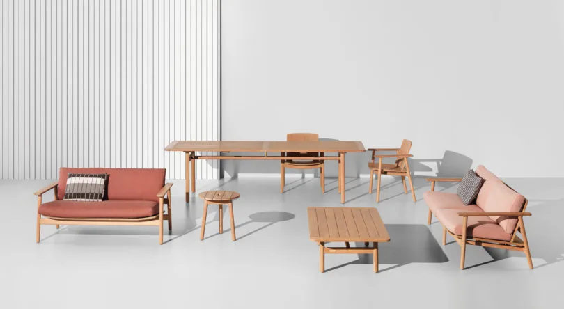 sillón, mesa de comedor, mesas auxiliares y sillas de kettal