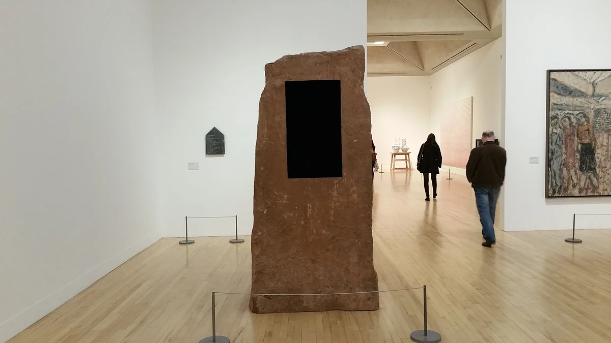 bloque de arisca adam de anish kapoor