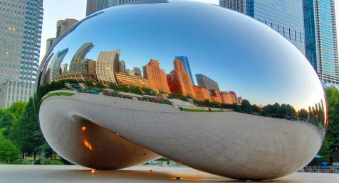 El viaje por la abstracción escultural sin límites de Anish Kapoor