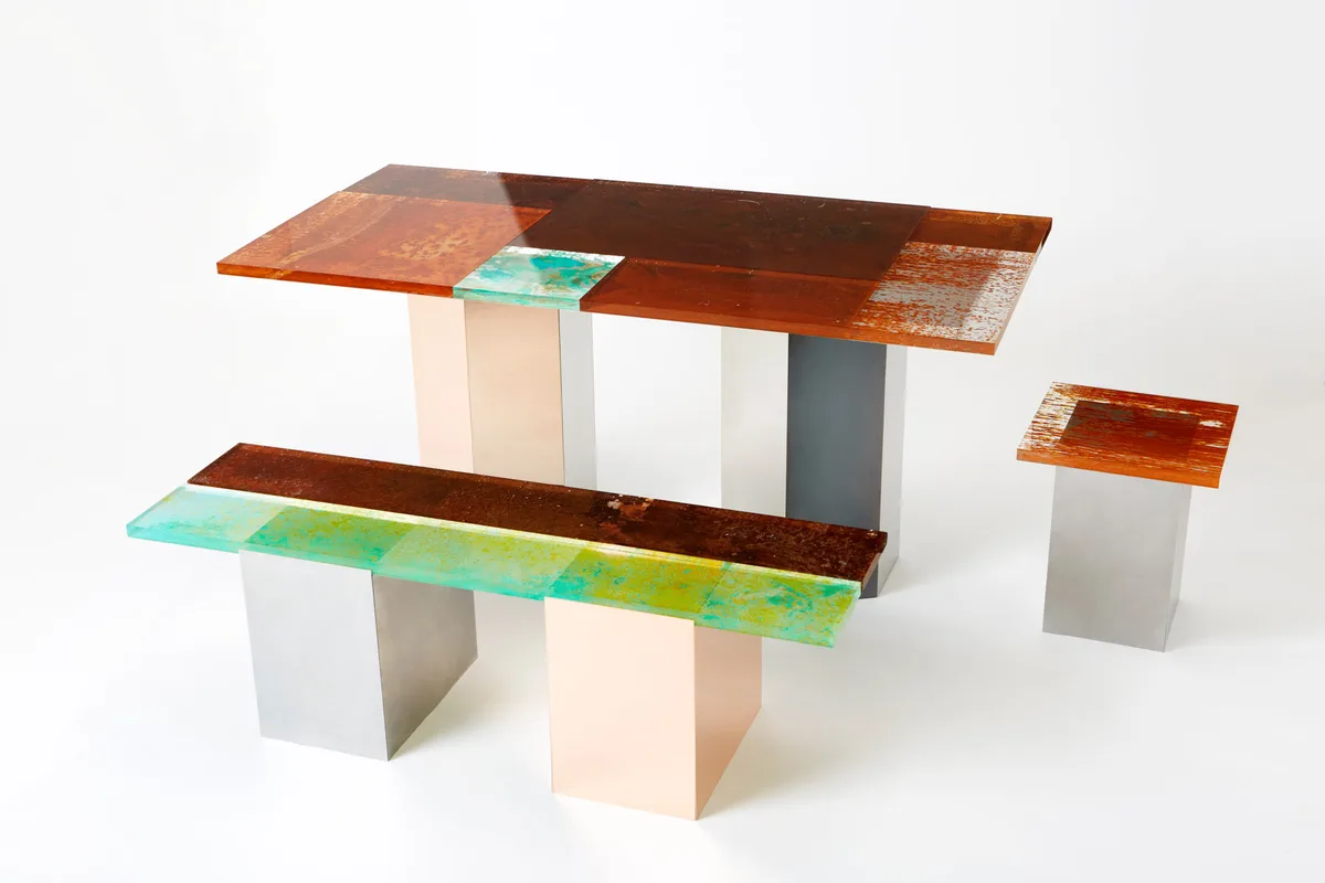 La paradójica belleza del óxido que cosecha Yuma Kano