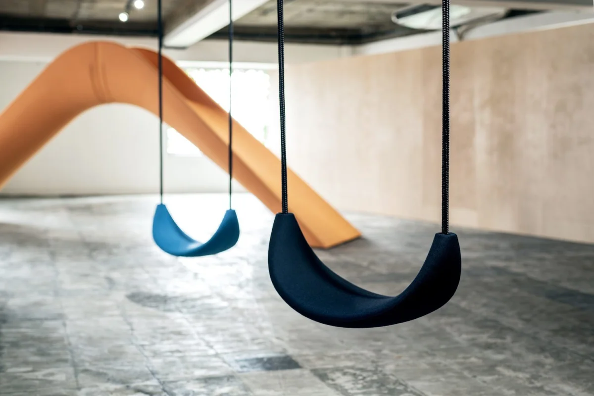 Mikiya Kobayashi regala felicidad en Tokio con su instalación Playscape