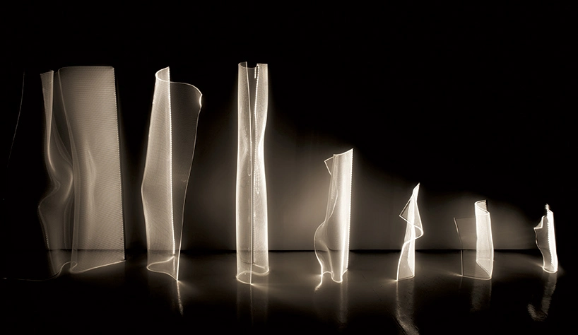 Gweilo, las lámparas-escultura que sueñan con bailar