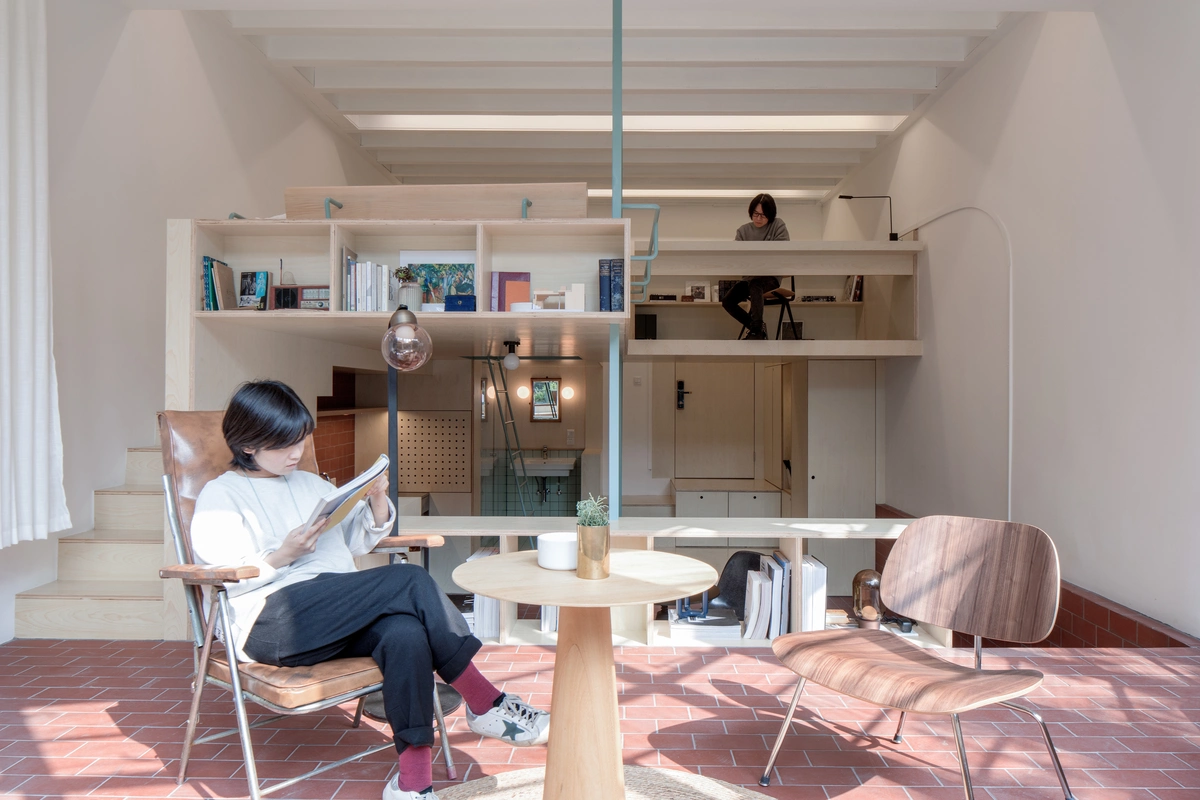 vista general del apartamento con forma de U