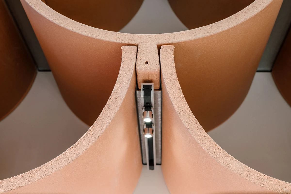 detalle del nuevo sistema de anclaje ideado por kengo kuma