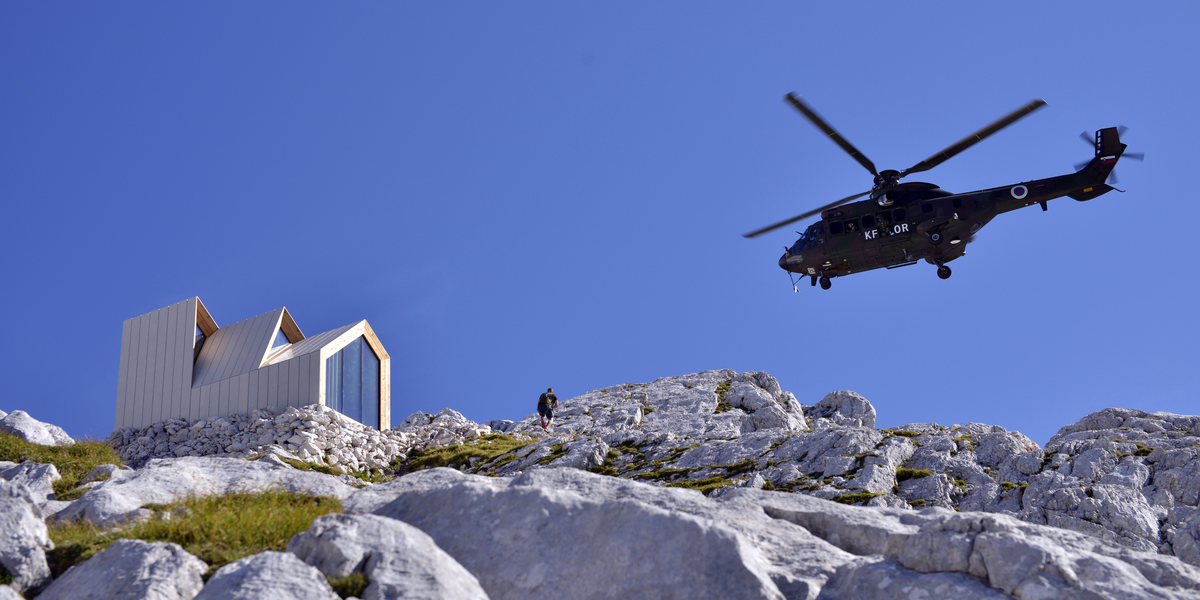 El refugio alpino Skuta ofrece espléndidas panorámicas de los Alpes eslovenos