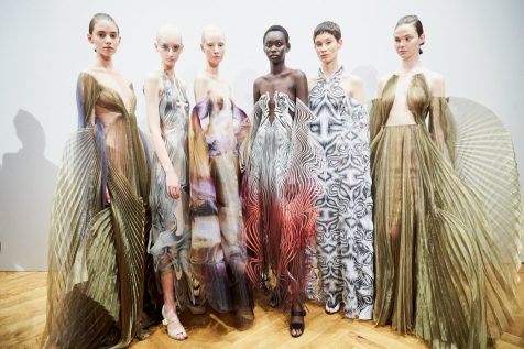 Iris van Herpen vuelve a cautivarnos con su alta costura tecnológica