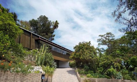 Aires nuevos para la californiana Pilot House de Jones y Smith