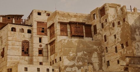 Luz, tradición y modernidad en el borde del desierto